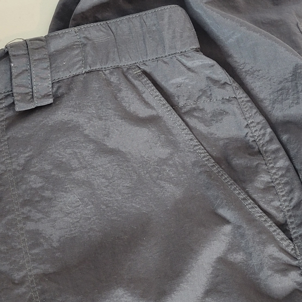 The North Face Nylon Cargo Hiking Capri Pants - Size M - Picture 3 of 14
